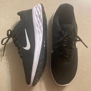Nike shoes